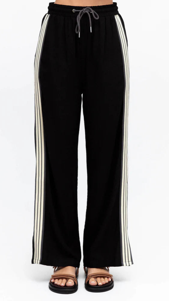 The Elite Stripe Pants - Black Edition