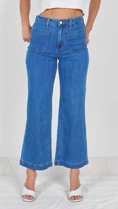 https://www.evajeancollective.com › products › the-skyline-wide-leg-jeans